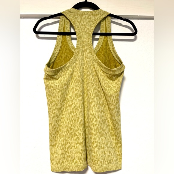 Athleta Top S - Picture 5 of 10